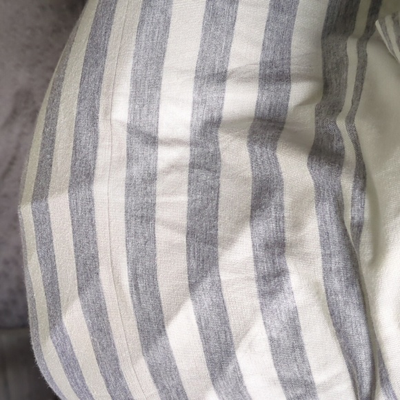 Cyrus Grey/White Striped Jersey Knit Open Cardigan - Picture 5 of 5